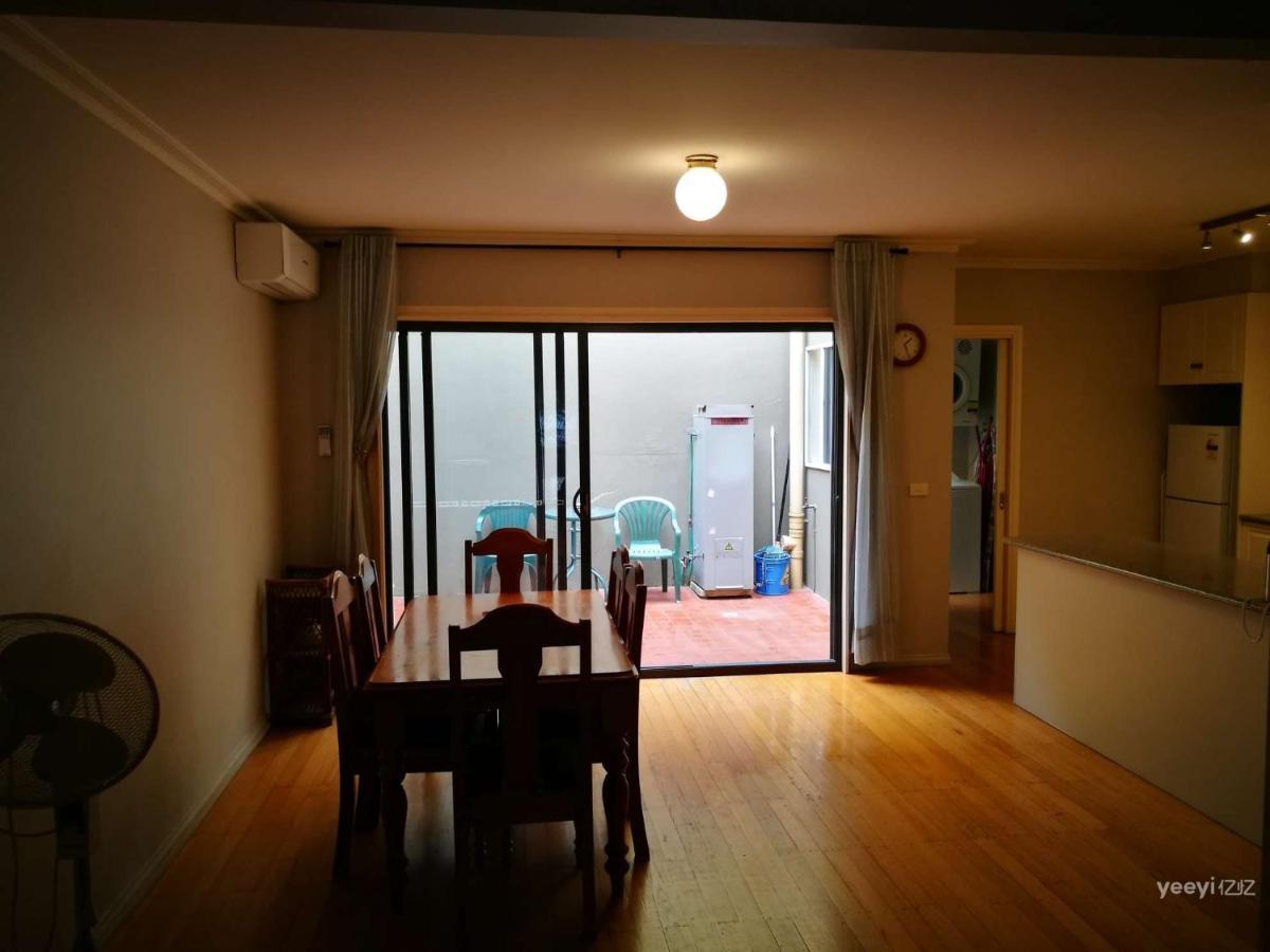 Moonee Valley Views Apart otel Melbourne Dış mekan fotoğraf